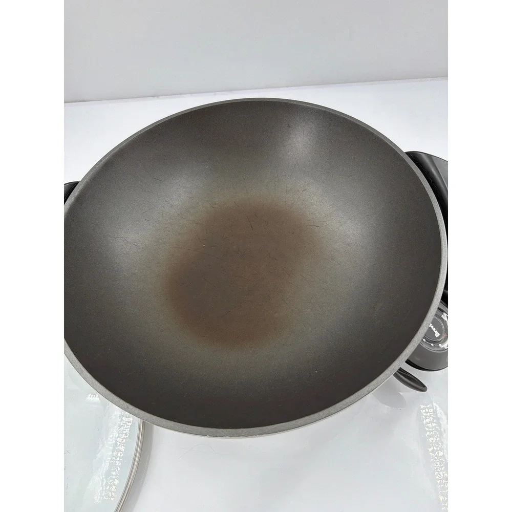 Breville Hot Wok Electric Skillet BEW600XL‎ Silver 6 Quart Non-Stick 1500W